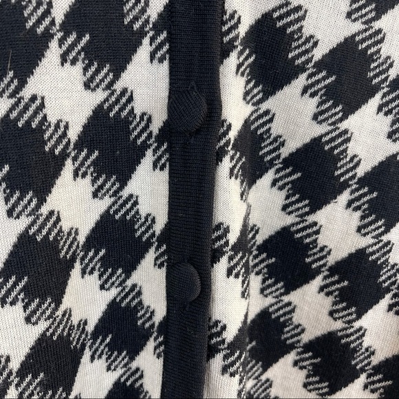 𝅺Pendleton 100% Merino Wool Houndstooth Cardigan Women’s Size LP - Picture 6 of 10